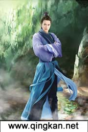 假爱真做：高官欺上瘾